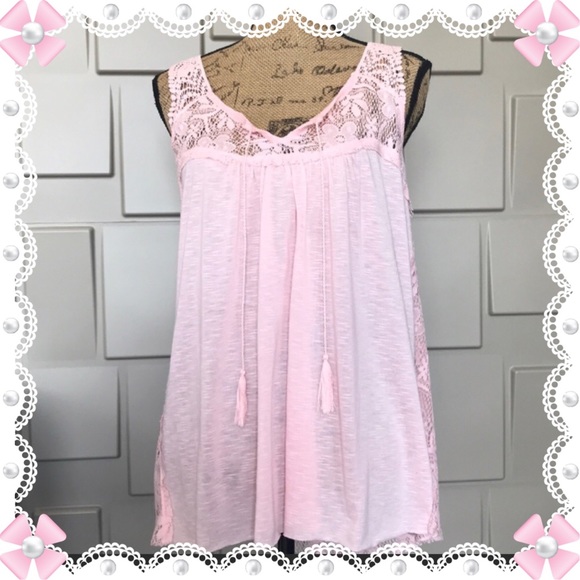 Almost Famous Tops - Almost Famous top pink baby doll style sleeveless racer back lace back Size 1X